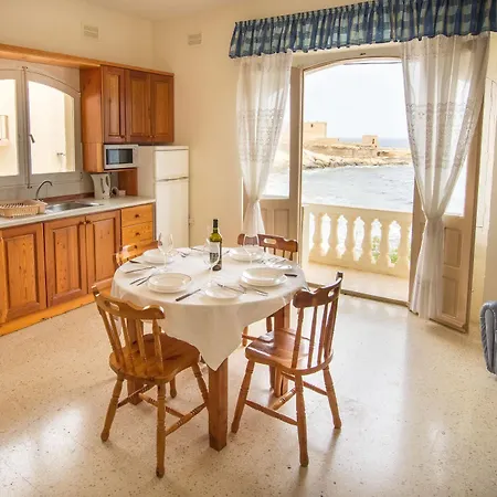 Horizon Apartments Gozo Marsalforn Esterno foto
